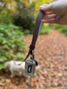Snoozie Walk & Wear poepzakjeshouder en poo-holder
